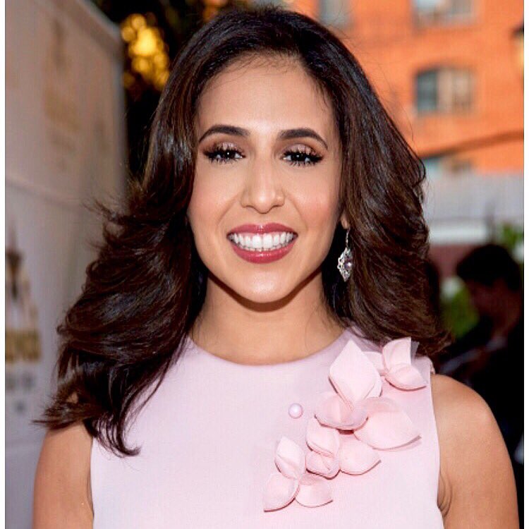 Kai0119's tweet photo. #makeupbykai on #actress @gabrielleruiz attending the Hollywood walk of fame honors #kaigivesbestface #kaibrows #gabrielleruiz https://t.co/gev08RycZx