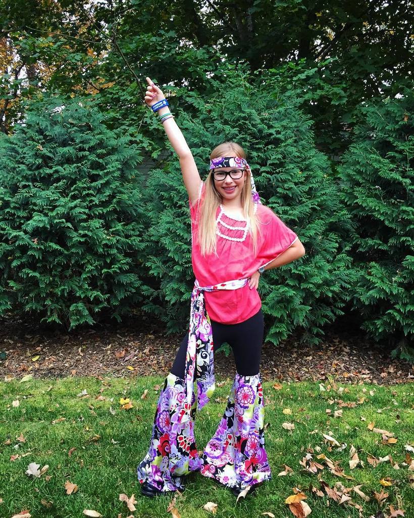 FarmgirlsDabble's tweet photo. Stayin' alive! #forcandy ๐ซ๐ญ๐ฌ #happyhalloween #trickortreat #halloween #halloween2016 #dancโฆ https://t.co/QeL1o3Qnph https://t.co/KiH6Ma7yO4