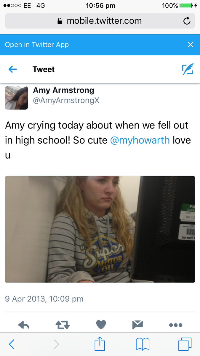 AmyArmstrongX's tweet photo. @myhowarthx it just keeps getting better.... this makes me wanna cry it's that cute! https://t.co/I1bJT3fhlK