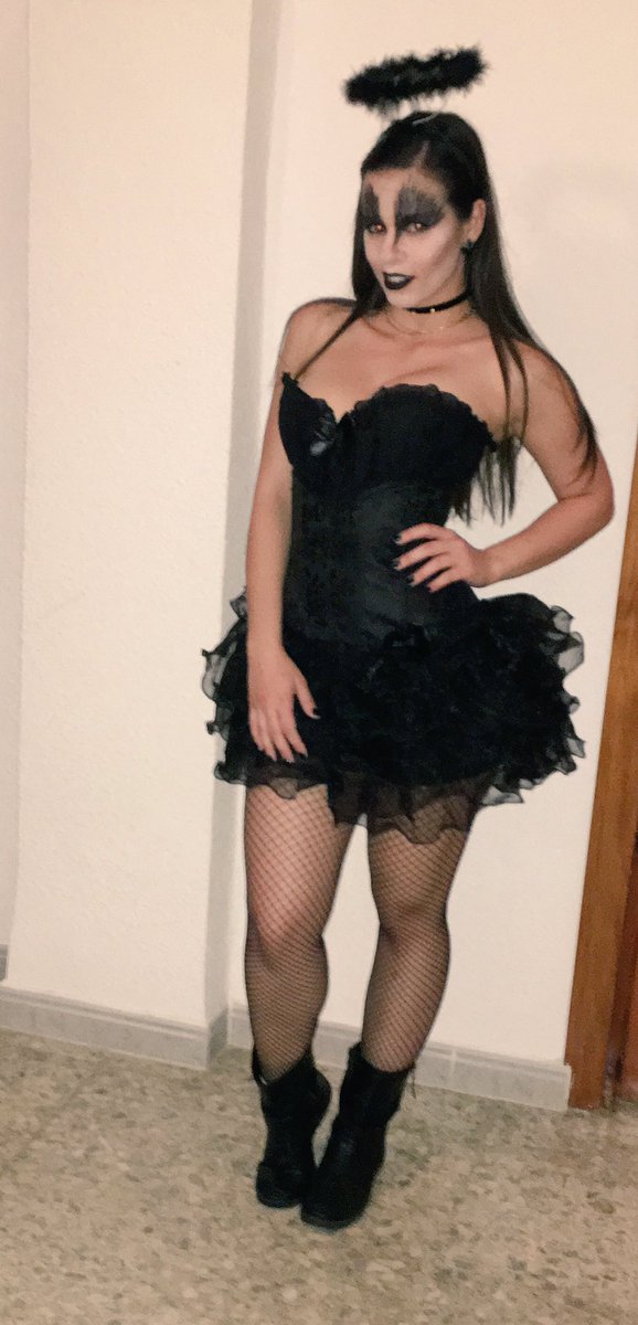 Nekane On Twitter Preparada Para Halloweeen 👏🏻👏🏻👻😘