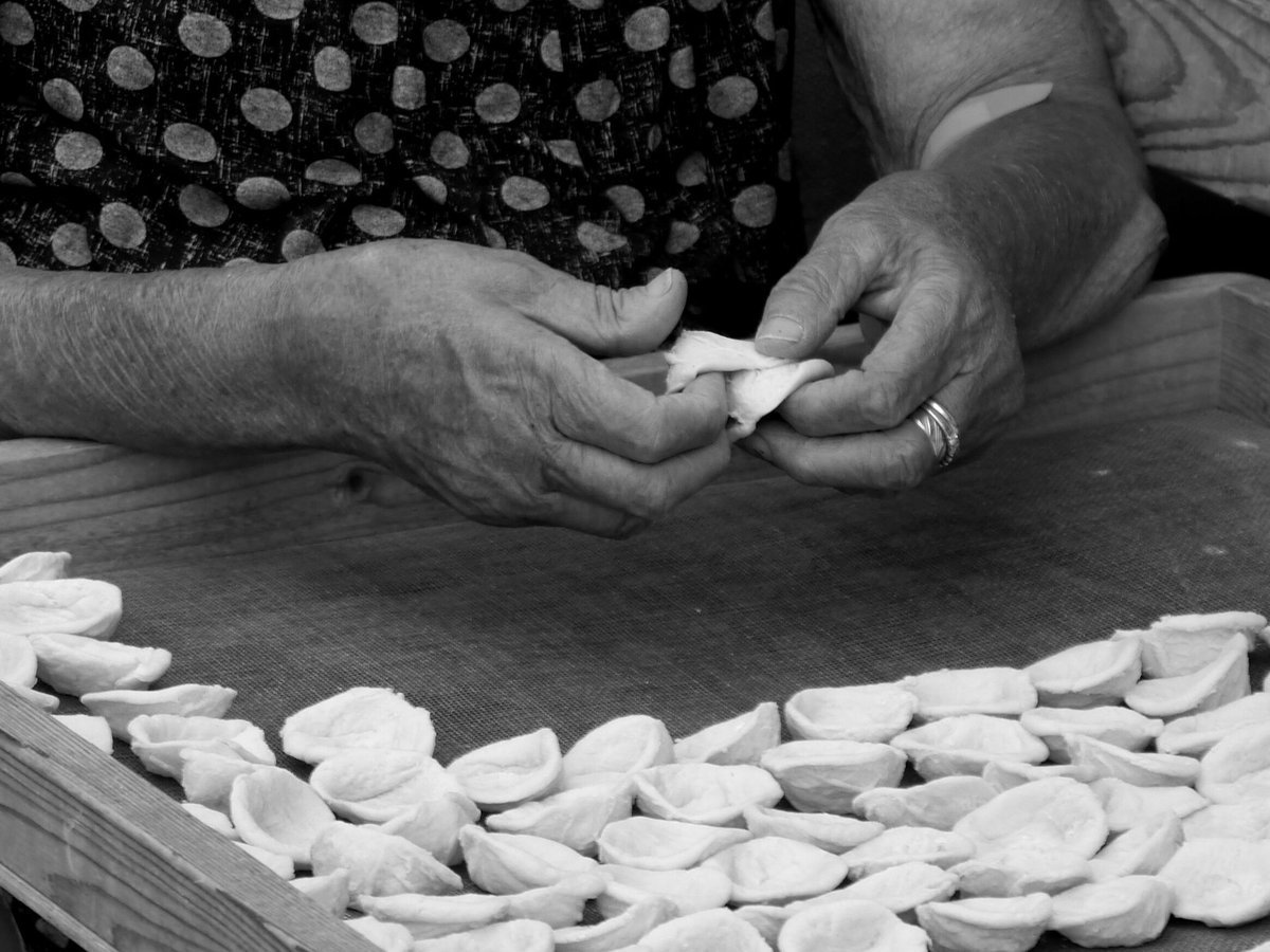 Experience the local #food &amp; tradition of Puglia #Italy with <a href="/apuliaslowtrav/">apulia slow travel</a> We loved it when we visited this year.
