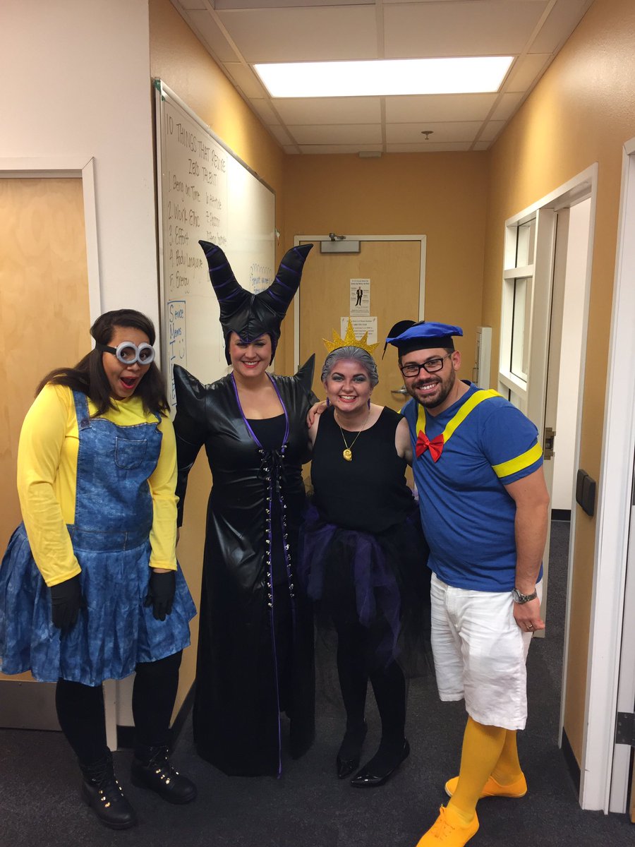 chynagade's tweet photo. Disney at Sky Harbor Airport for Halloween! National and Alamo team going all out. #ArizonaEH https://t.co/V7sFqm9PDc