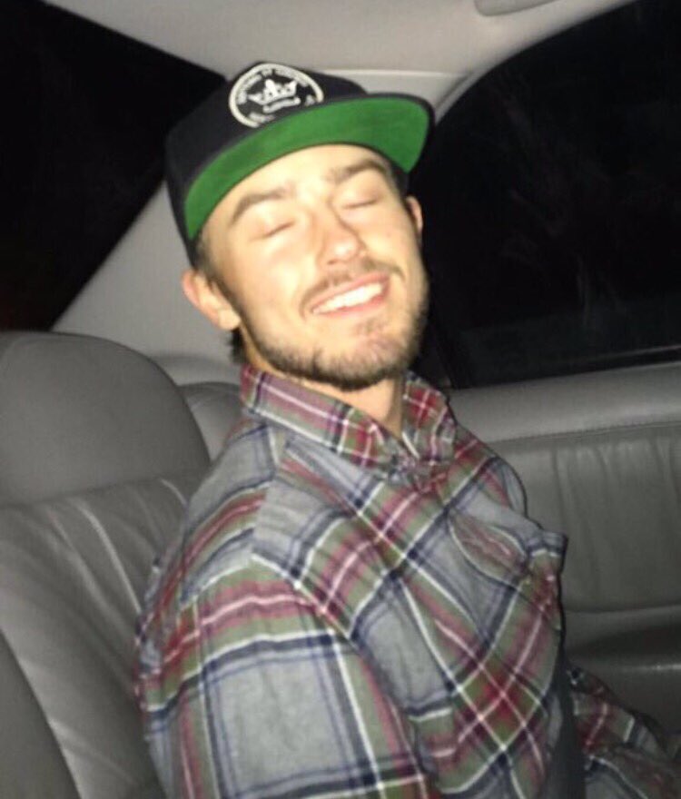 CCbaddies's tweet photo. @EricFich_3 Baseball 😍😍 https://t.co/Kmr8CIWzOh