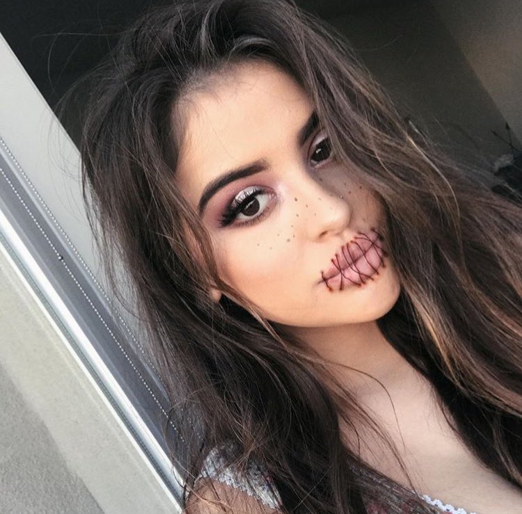 happy halloween, witches. 😶🎃