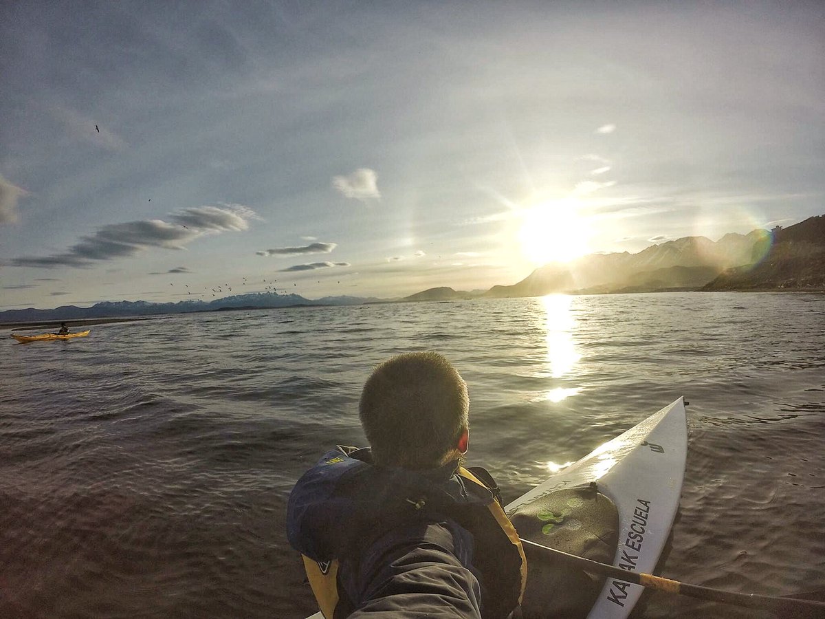 DaleViaja's tweet photo. Cae la tarde en #Ushuaia #igersUshuaia #igerspatagonia #igersargentina #Daleviaja https://t.co/6KlCDLeGQh