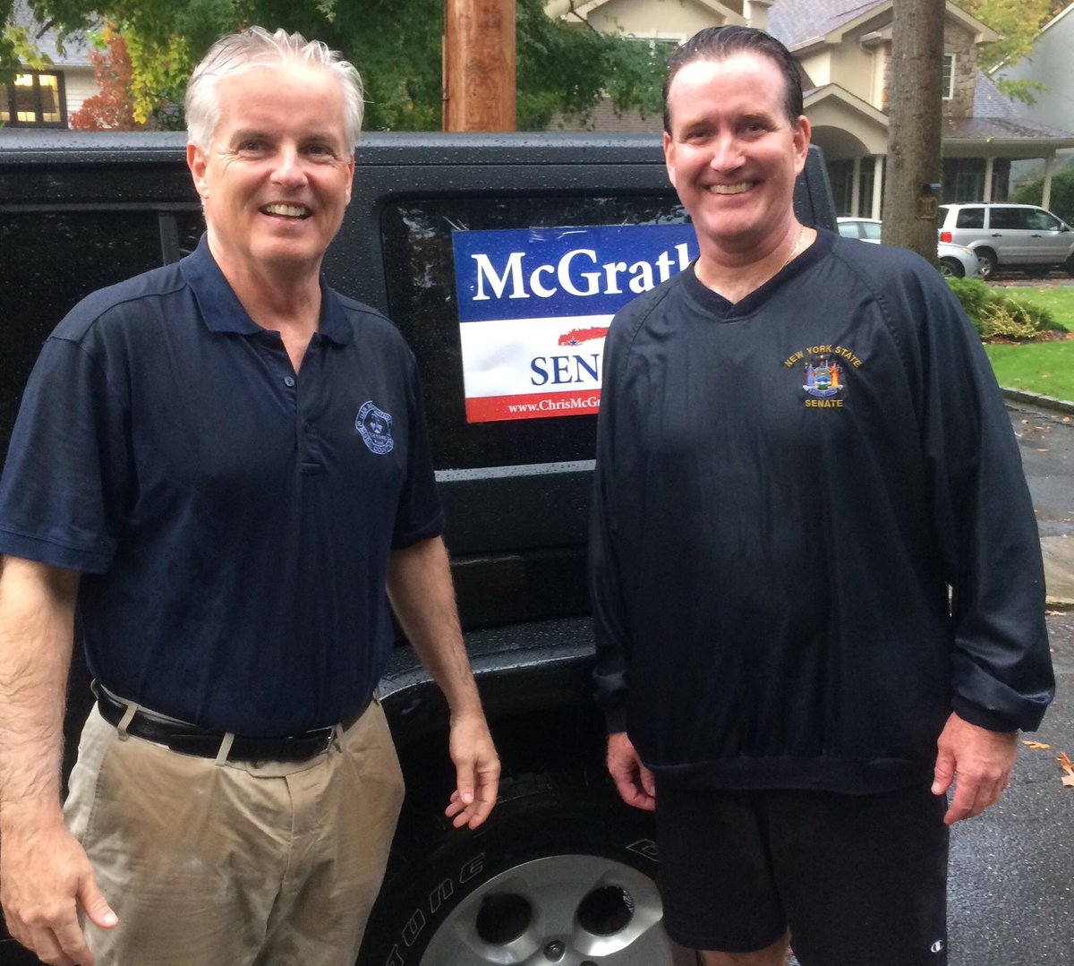 .<a href="/LeaderFlanagan/">Senator Flanagan</a> &amp; I walked #WestHempsteadNY @ <a href="/ourcedarhurst/">Cedarhurst NY</a> - Rain doesn't stop us from meeting neighbors &amp; talking abt what matters