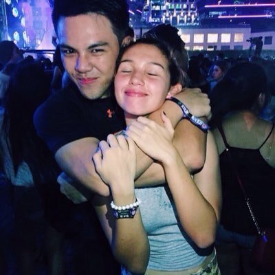 FelCuiFans's tweet image. Happy Halloween to one of my fave couples! 👻🔥 @roquekquek @MikeeMouse_