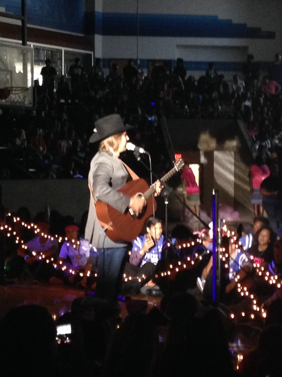 AnimationisFun's tweet image. Congratulations @AustinAllsup on tonight's #voiceknockout!! What an honor to see you in person @GPHSGophers in #GrandPrairie.