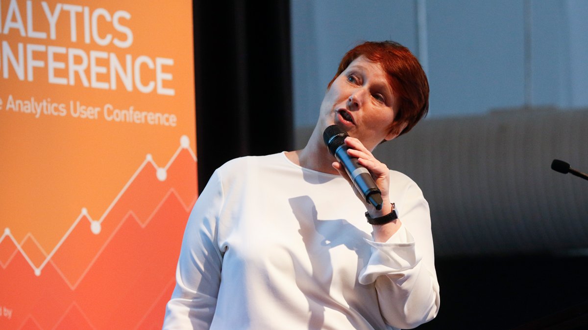 LovesData's tweet image. World leader data privacy Aurélie Pols @AureliePols popular speaker #2016AC on balancing challenges, opportunities and risks. #dataprivacy