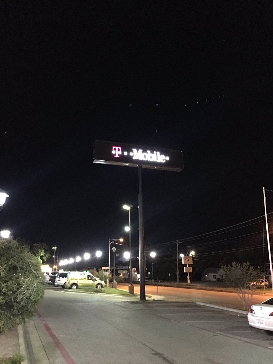 Miles_Tmobile1's tweet photo. It's kind of a big deal ! https://t.co/sZ2oXLqbTo