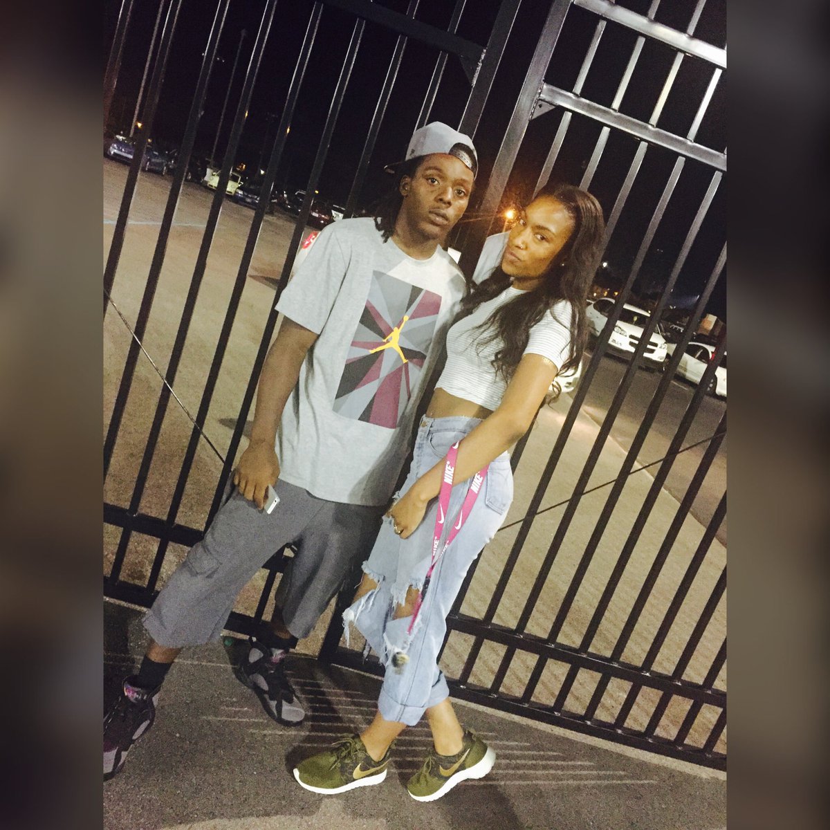 __jameaaa's tweet photo. it's my otherhalf birthday and I can hear him saying "damn OH you can't speak?" HAPPY BIRTHDAY 600 🎉🎈RIP ALTON 💙 #LL600👼🏽 #OTHERHALF❤️ https://t.co/lthQcAfF7p