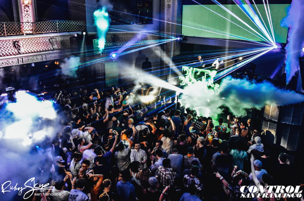 VitalEvents's tweet photo. Join the #VitalFam on November 10th with @DIRTYPHONICS and @BarelyAliveUS at @Control_SF! 😈
TICKETS: https://t.co/8YU7OhaVtC https://t.co/9k5l5tBf3X