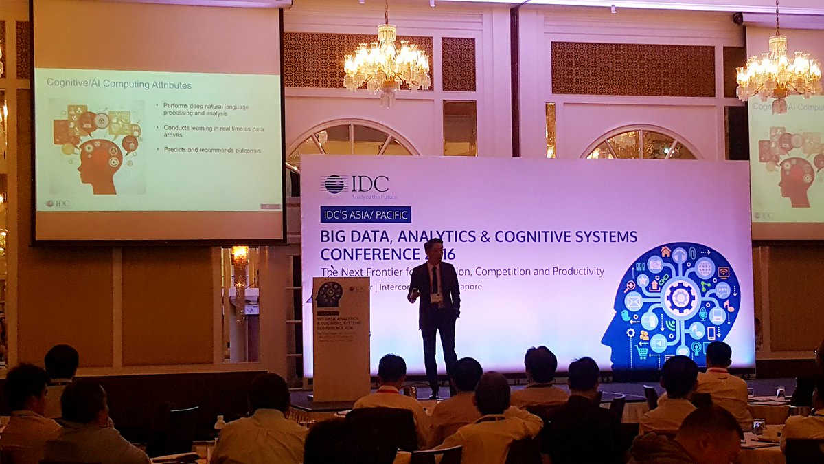 joyeslim's tweet photo. Chwee sharing great #cognitivecomputing success stories @idcap #idcbigdata #bigdata #singapore https://t.co/RI2suXC6nE
