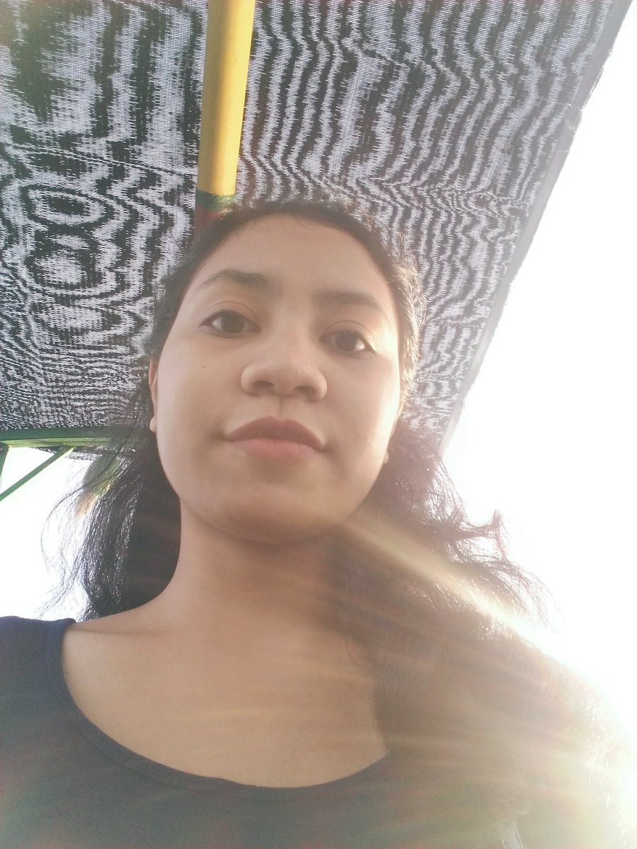 julia_shawty's tweet photo. Dophin tour this morning with my senior at Puri Bagus Lovina https://t.co/HM1VkkifMX