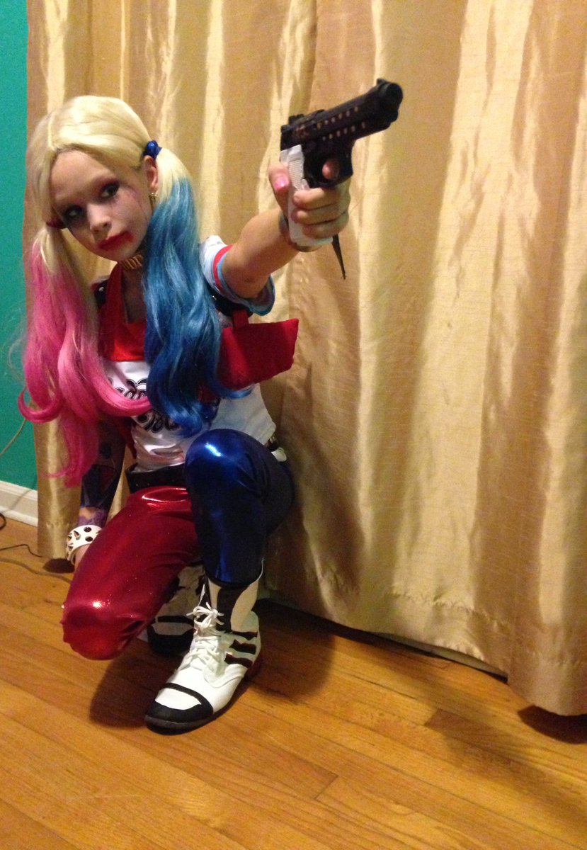 saimisha's tweet photo. I can't wait to get this kid to DragonCon.  #HarleyQuinn  #HaileyQuinn https://t.co/RjfI3JgKve