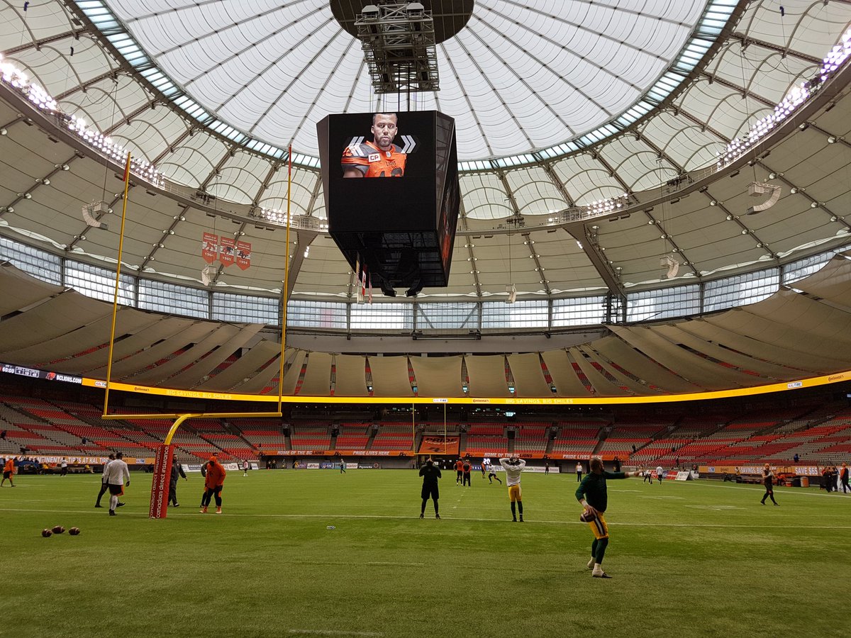 From the BC Lions game Oct 22: youtu.be/fqVzNMadQ2o  🦁🏈🎤