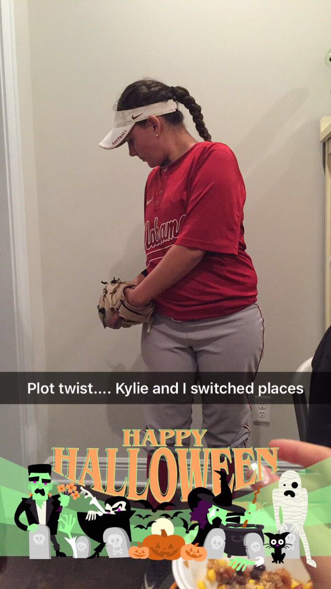 BengtsonKylie's tweet image. Owned the mound tonight #shootit#snapitintomygirl #fastchange