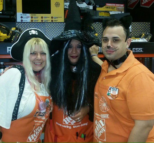 Halloween fun at 1222 🎃🕸