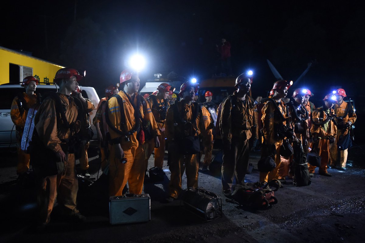 У Китаї на шахті стався вибух: 13 людей загинули, 20 - під завалами - фото 5