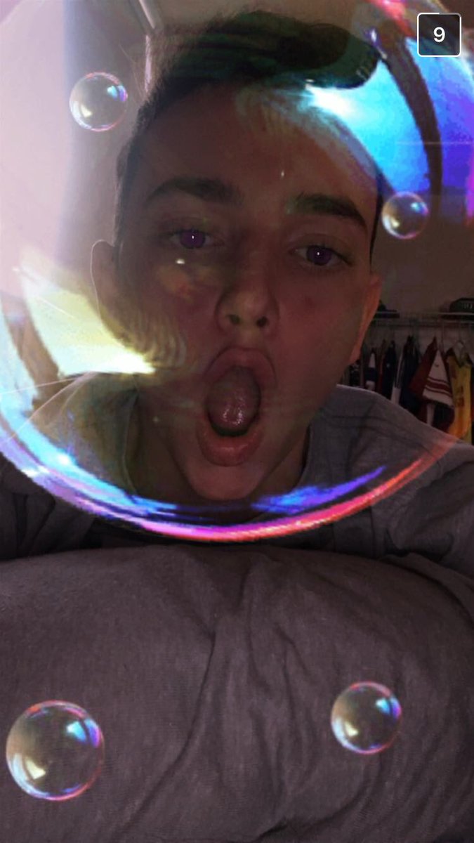CMaughan06's tweet photo. some impressive snapchat skills from @daddario_drew #com203m https://t.co/tQe2DUPZer