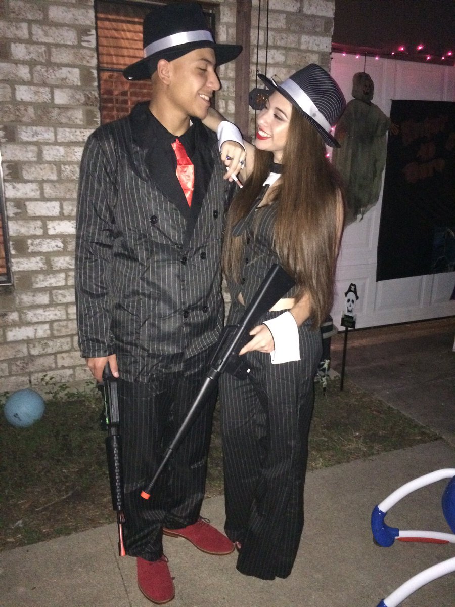 ohhhhailey's tweet image. Went from crazy killers to classy killers. You help me grow but keep me insane. I look forward to growing crazier with you. #2yearsdown 🚬🔪