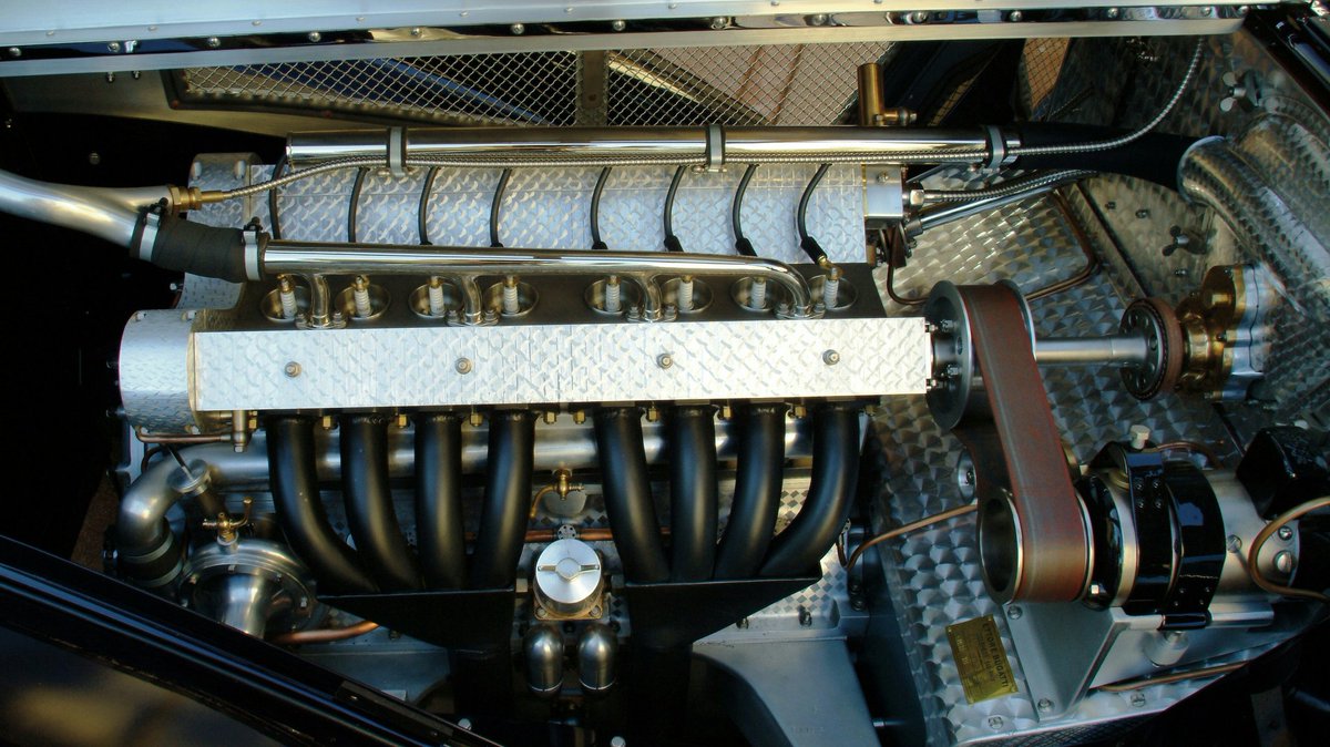 TommyBLondon's tweet photo. #Bugatti #Type51 #Dubos #Coupe 1931 #Wallpaper #Classic @TommyBLondon @LienhardRacing @Bertieschip @Gandalfwasme @kmandei3 @MrKevinAbbott https://t.co/IQp8jEUmYW