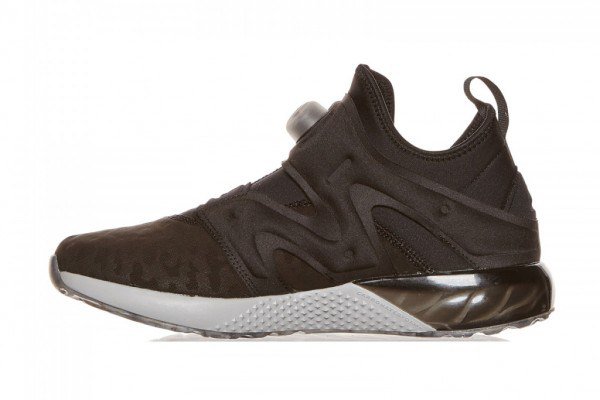 sneaker_bucks's tweet photo. 【ﾃﾞﾋﾞｭｰ】Reebok Pump Izarre 【ﾘｰﾎﾞｯｸ ﾎﾟﾝﾌﾟ ｲﾂｧｰﾚ】#reebok #pumpizarre https://t.co/SNuDk5AydF https://t.co/Y4Vss7rtOF