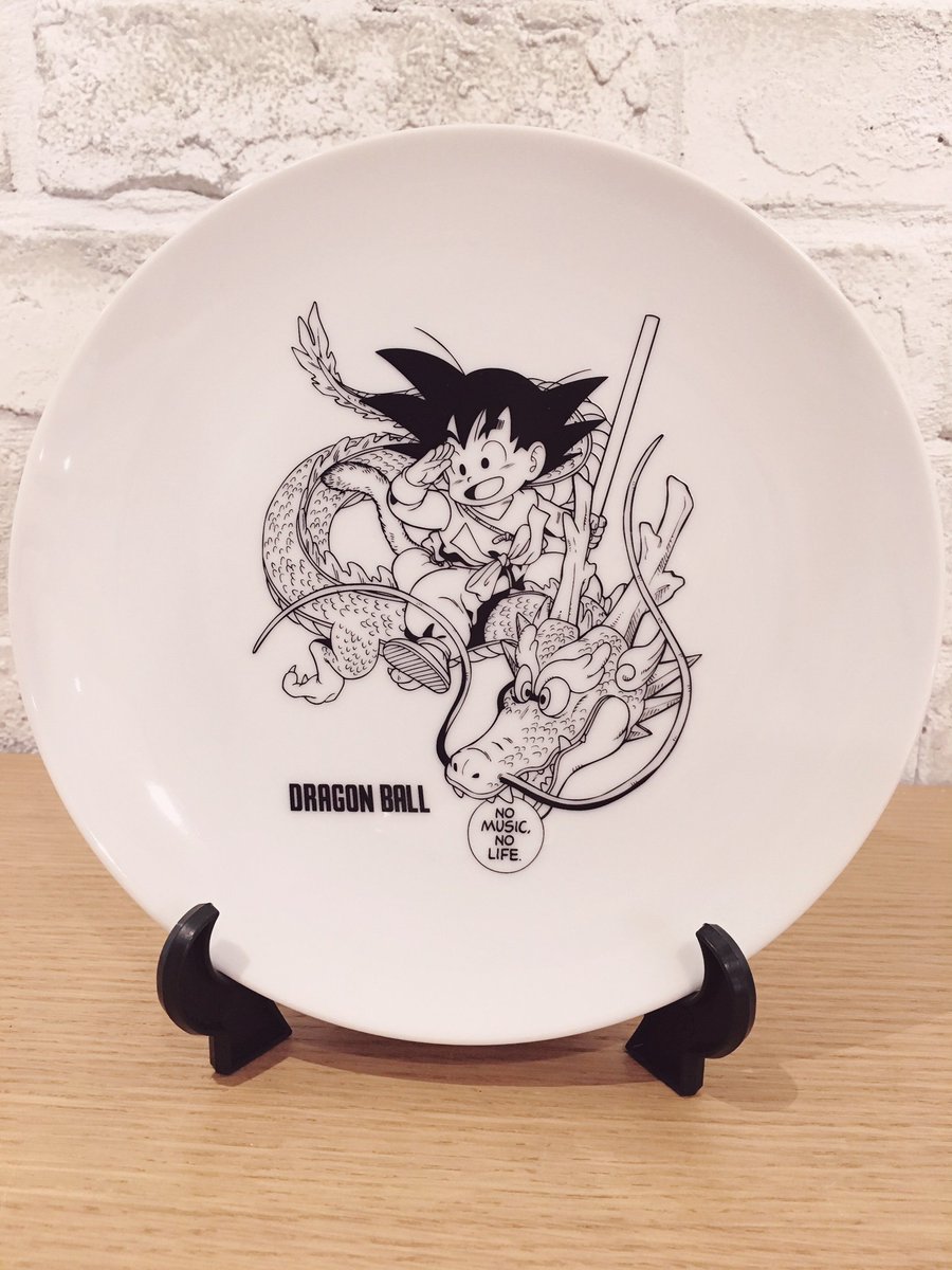 タワーレコードカフェ 梅田nu茶屋町店 ドラゴンボール ドラゴンボール タワーレコードのコラボグッズ 好評販売中です 神龍に乗った悟空がかわいいこちらのプレートとマグカップは使っても良し 飾っても良し 贈り物にもピッタリです プレート タワーレコードカフェ 梅田nu茶屋町店 ドラゴンボール ドラゴンボール タワーレコードのコラボグッズ 好評販売中です 神龍に乗った悟空がかわいいこちらのプレートとマグカップは使っても良し 飾っても良し 贈り物にもピッタリです プレート