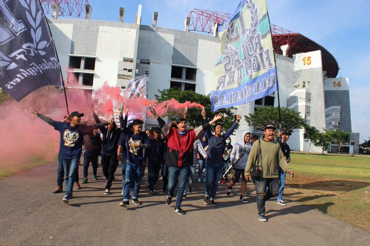 mari membawa kemenangann untuk rolasfighters dan sman12sby