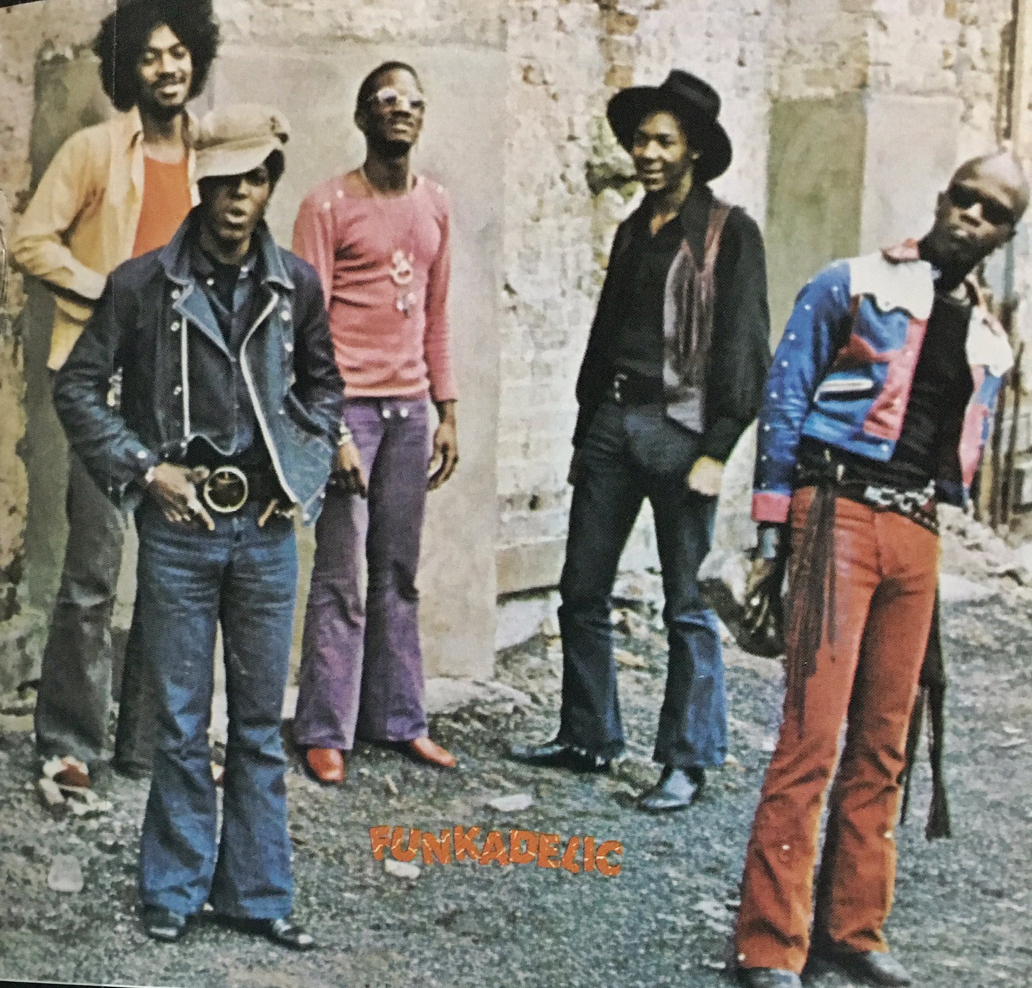 ট ইট র ヴェンちん Funkadelic 1970年 その時代の音楽とファッションはすごく密接な関係性があるわけなんだけどさ 俺ファンクが大好きだし また この時代の黒人ファッションがすごい好きなんだよね ワイルドでサイケでロックで それがファンクなわけで