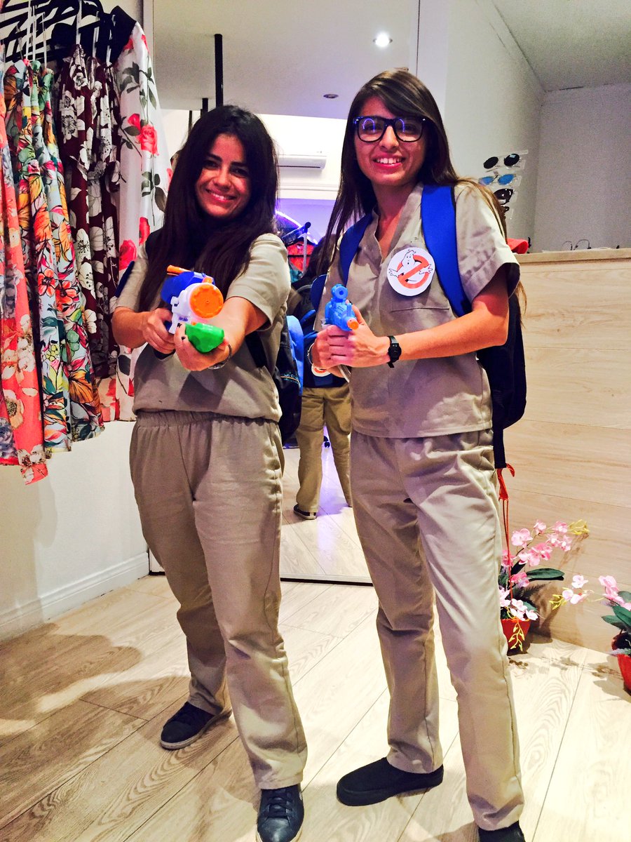 AbigailBurgoin's tweet photo. #hallowekend #ghostbusters 👻🎃🚫❗️@AlmaFloresPonce https://t.co/r9QY5ZAxzT