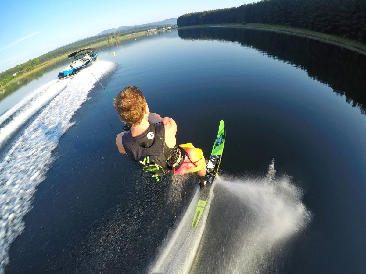 skitrav's tweet image. Monday swerving! @GoPro @WOHZA @HOSports #gopro #hoskis
