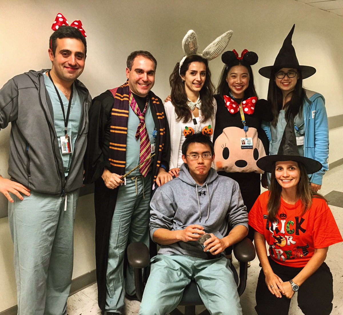JScapaPathMD's tweet photo. Halloween fun with the #pathsquad. ๐ป https://t.co/RqrMuZBDlD
