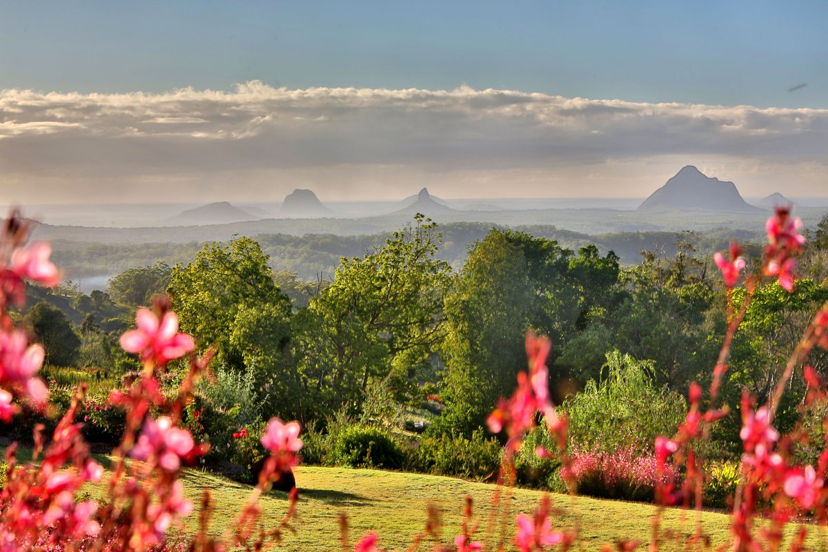 VisitSCcorp's tweet photo. Congratulations to our hinterland gems Montville and Maleny for making the top 10 in the @trivago_AU Awards 2017=> https://t.co/Juwk2UPqqT https://t.co/Z3MEPKhQA0