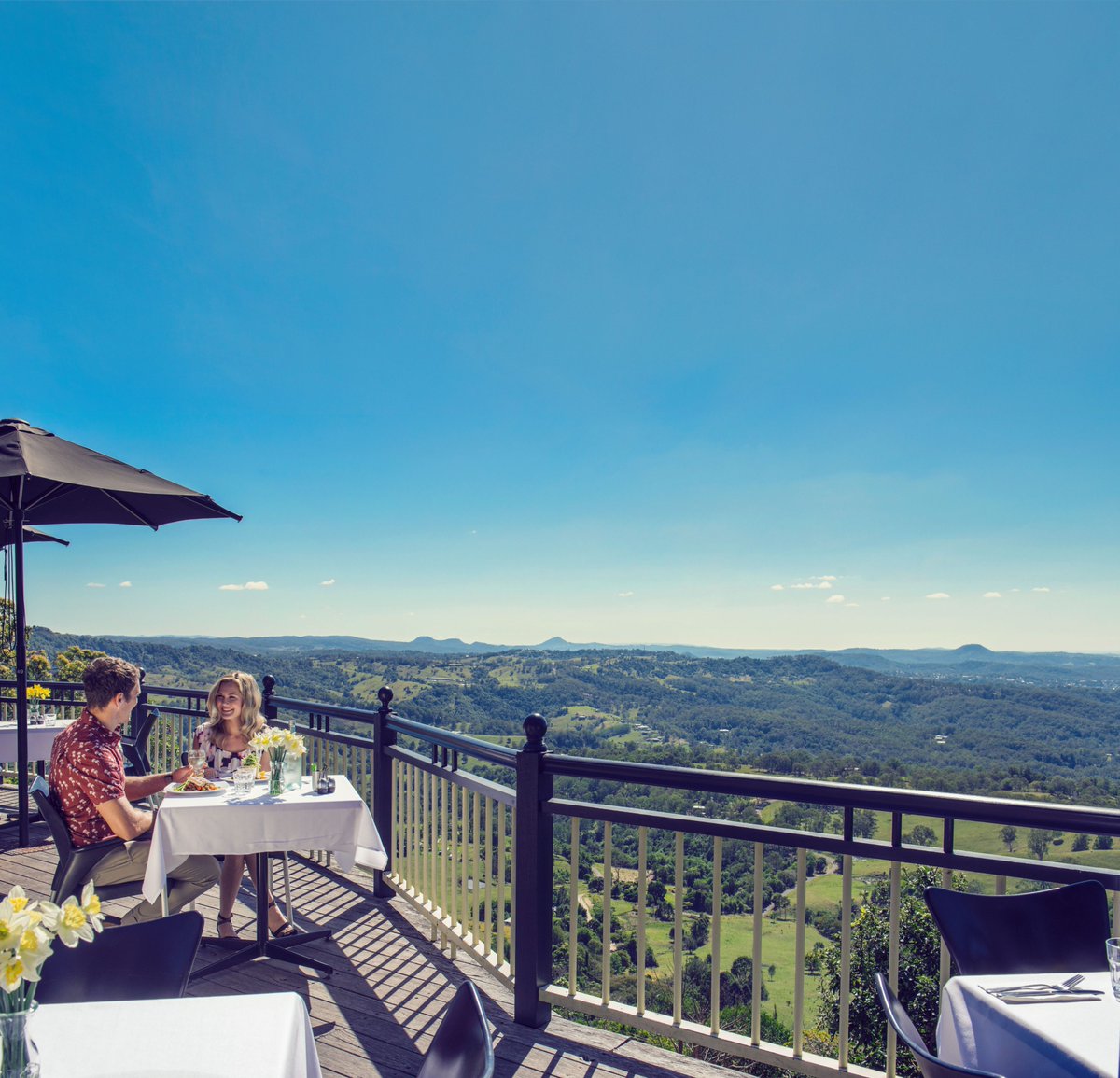 VisitSCcorp's tweet photo. Congratulations to our hinterland gems Montville and Maleny for making the top 10 in the @trivago_AU Awards 2017=> https://t.co/Juwk2UPqqT https://t.co/Z3MEPKhQA0