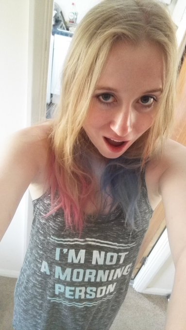 Hope you all had a great halloween! I spent mine as a zombie Harley Quinn! And here's bedhead Harley<a href="/tag/adultwork"class="tags"><span>#adultwork</span></a>