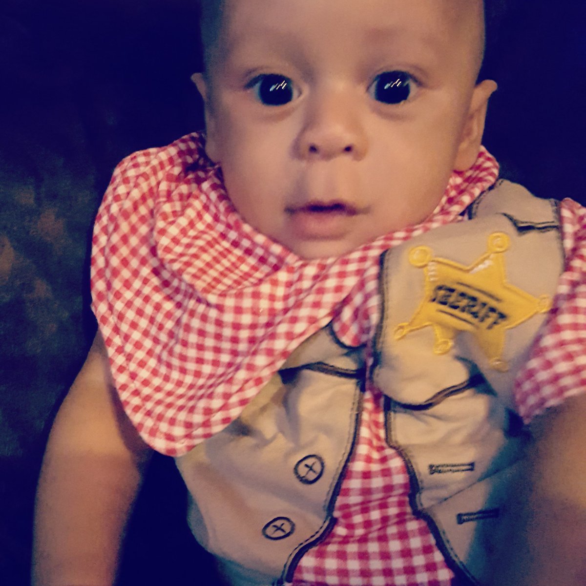 SLMoaning's tweet image. The youngest of the young. Sweet baby Jaylen Jamar