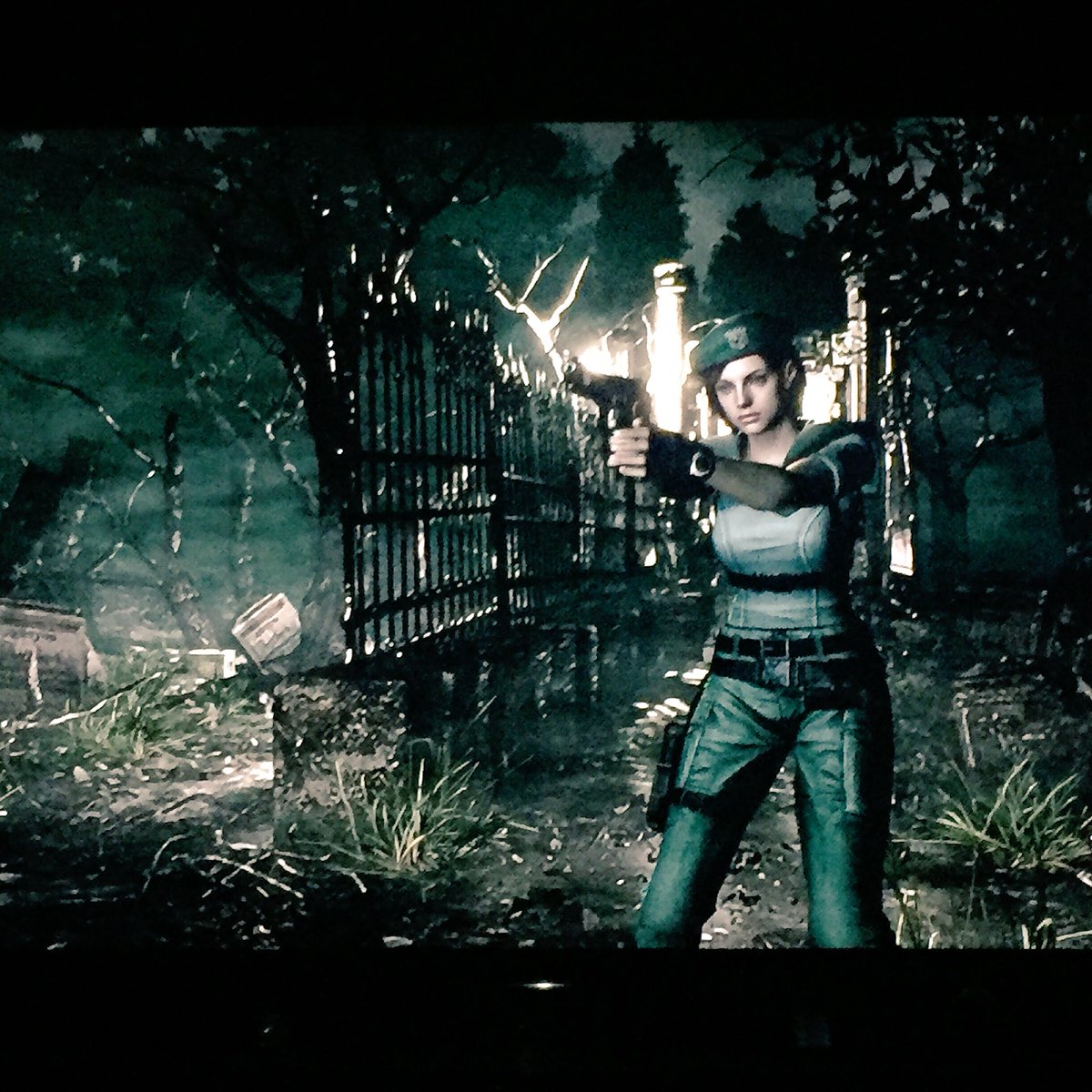 DePalo's tweet photo. Last hour of #halloween spent playing some Resident Evil. #residentevil #games #indiedev #gamedev #sony #ps4 #horror https://t.co/xucjTjrJma