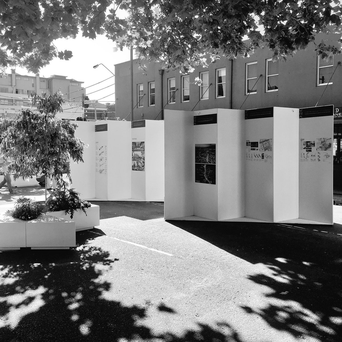 Meeks Street reshuffle #Zigzag #MeeksStreetPlaza #springtime #popup