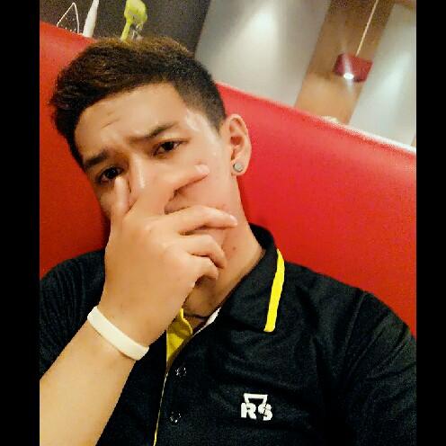 Come hangout with me > sanss on #BIGOLIVE. web.live.bigo.sg/2118458686_147…