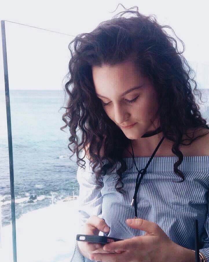 8 fridays before christmas... not like im counting 😝😆 #imachild