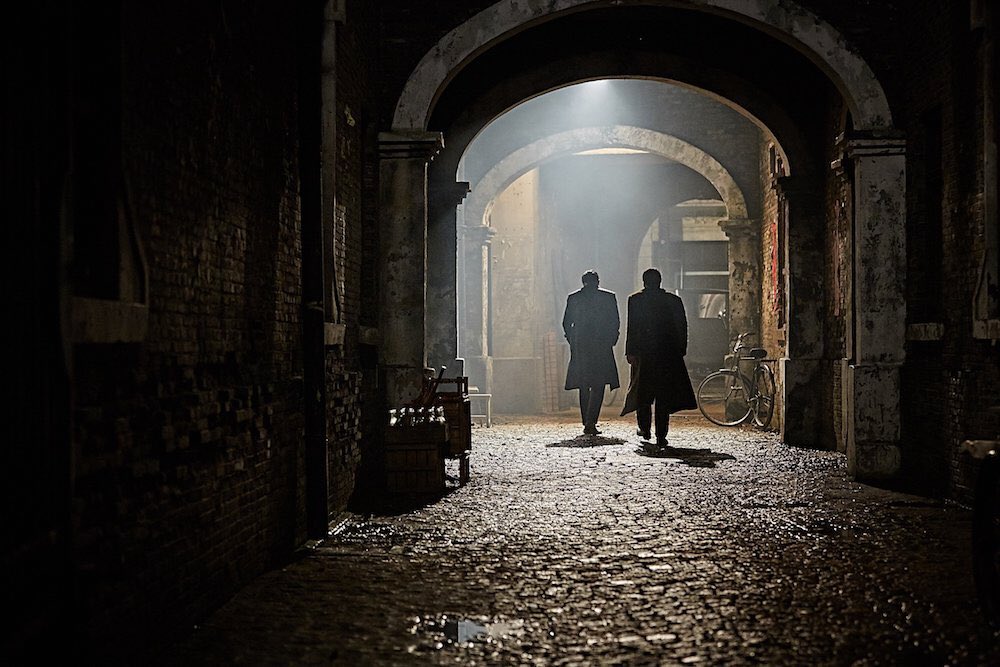 cinequizzes's tweet photo. Critique de The Age of Shadows de Kim Jee-woon, événement du @ffcp_cinema, par @Nico_Gilli https://t.co/ZLHur2LcxK https://t.co/0lDqJOlcy6