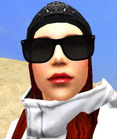 CaMilu0910's tweet photo. Selfie :v #RelaxGaming https://t.co/FkdlvE8zWz