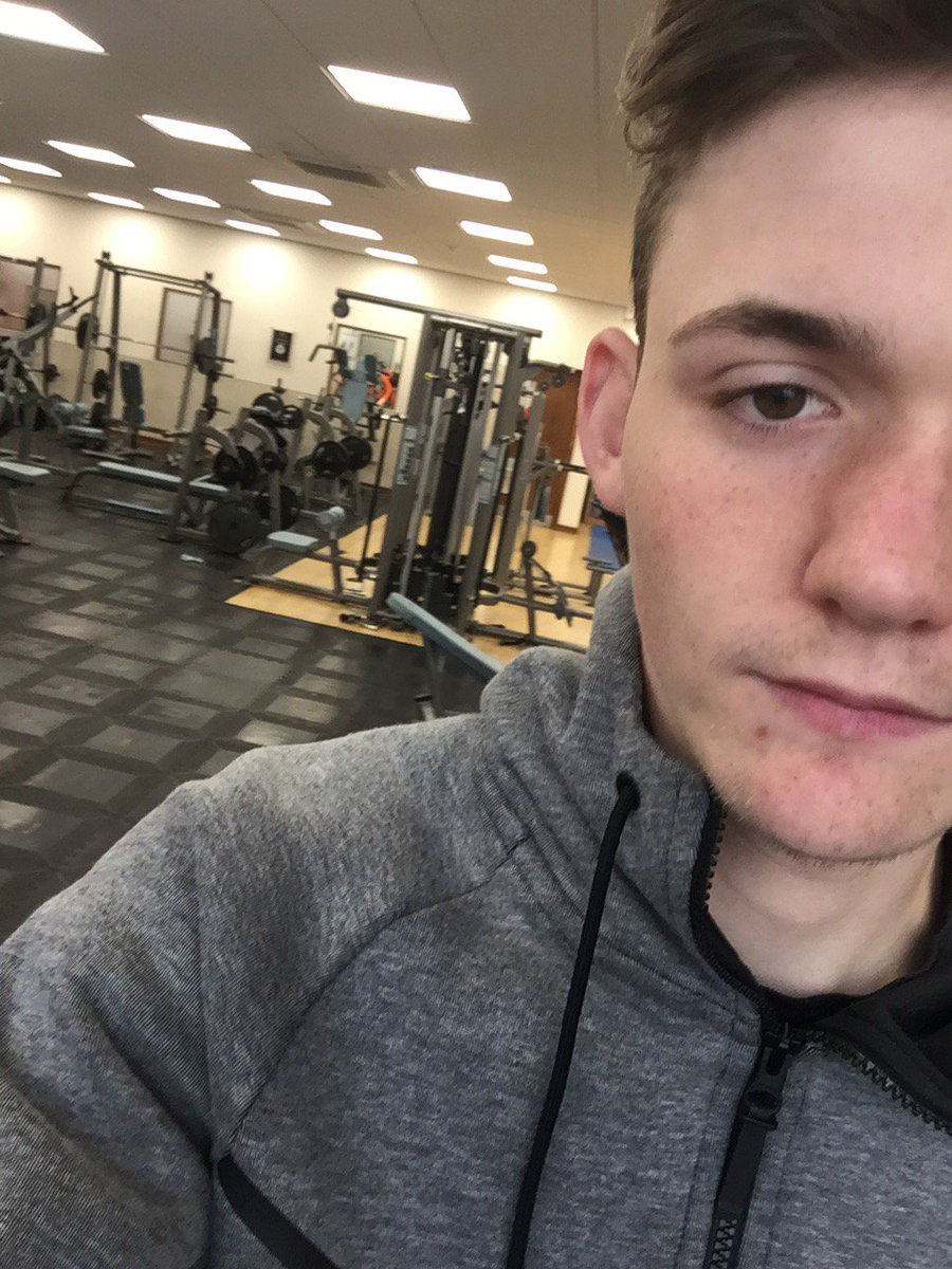 paddypowell1's tweet photo. Here at Medway park gym testing the leisure pass out! @ylfcharity #leisurepass #fitness https://t.co/tf7AouXRyq