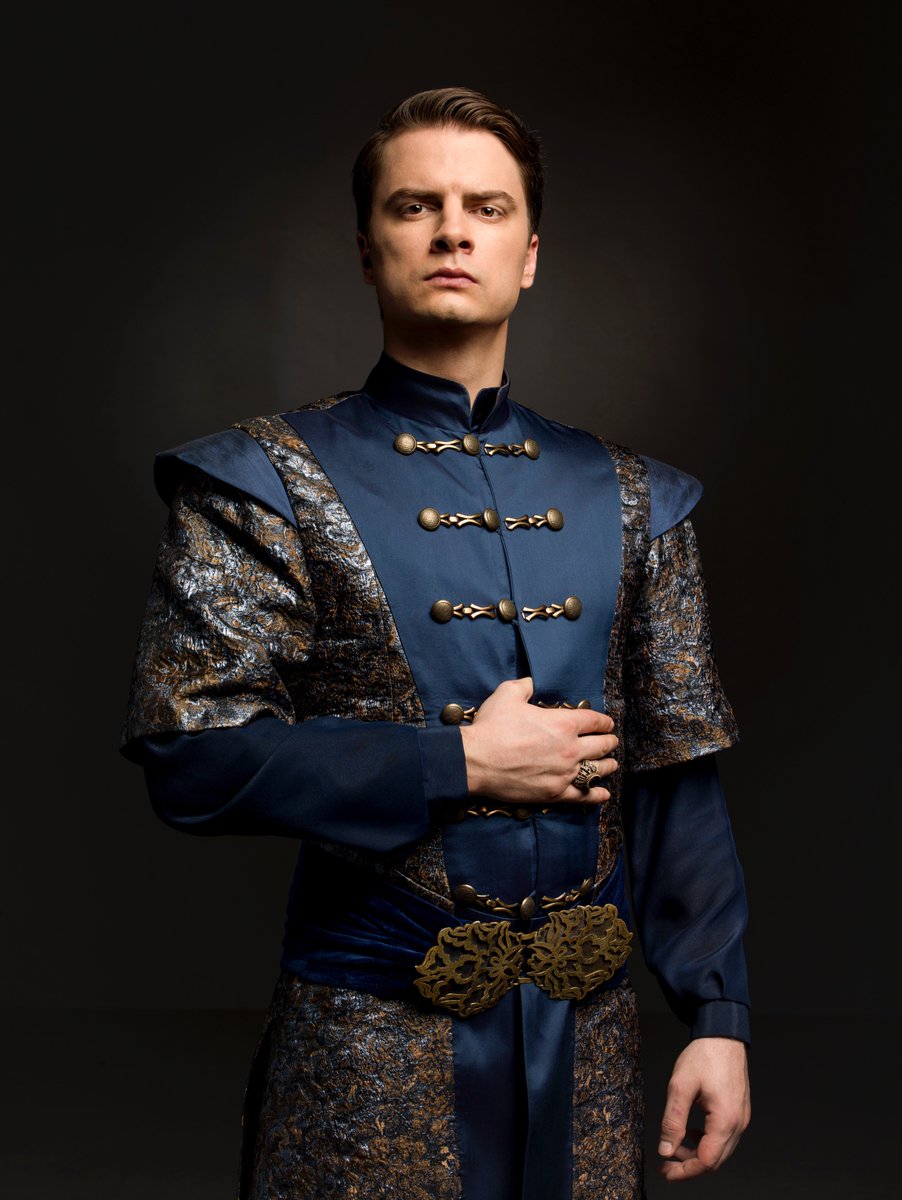 MyyKosem's tweet photo. Bayezid’in kalbinde iktidar hırsı değil, ağabeyi Sultan Murad’a hayranlık ve sadakat vardır.

https://t.co/v59OR2wWLB https://t.co/9FnSyqAXAe
