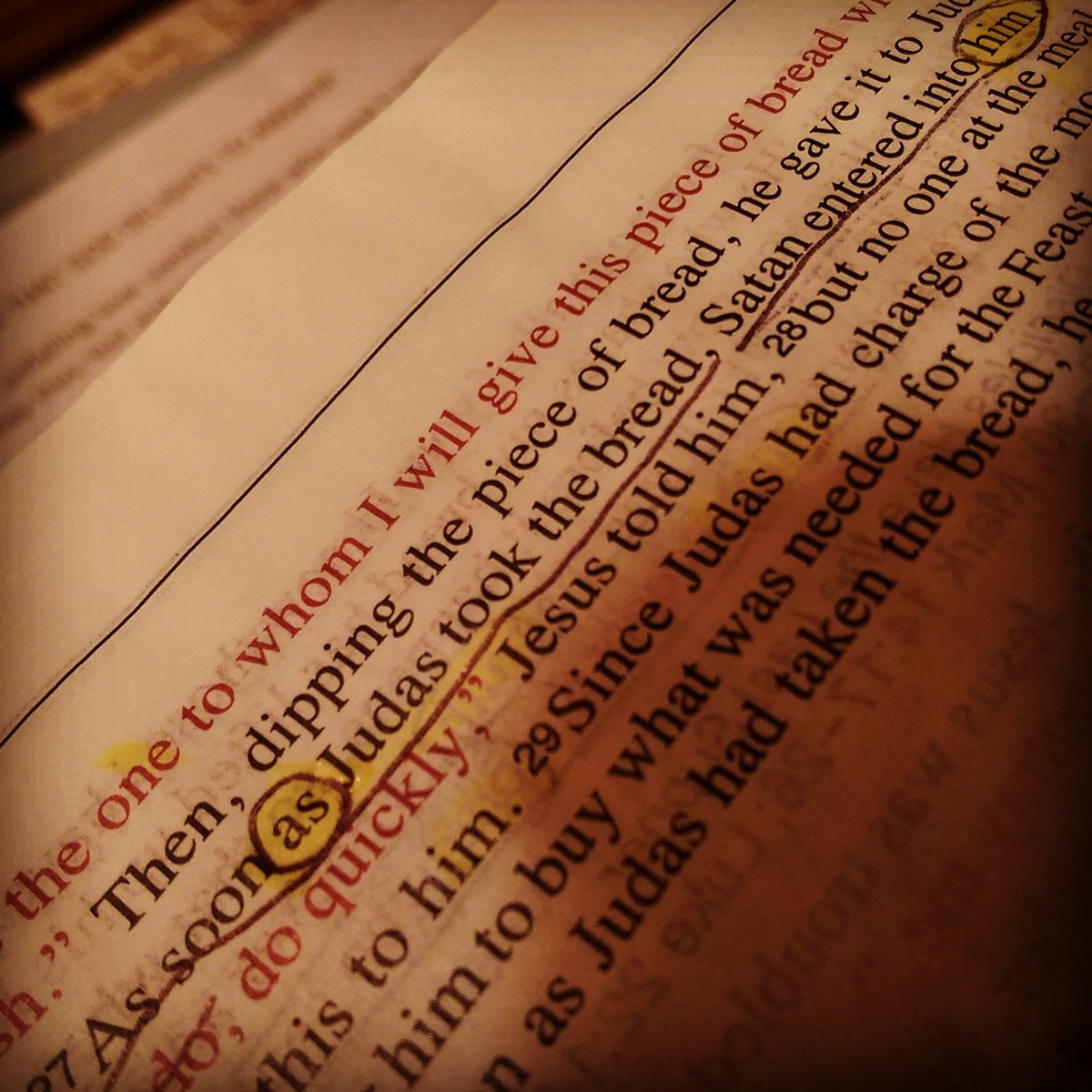 HisTimeR12's tweet image. Some #willfully #chose the #gate of #destruction, don't b #totally #surprised!