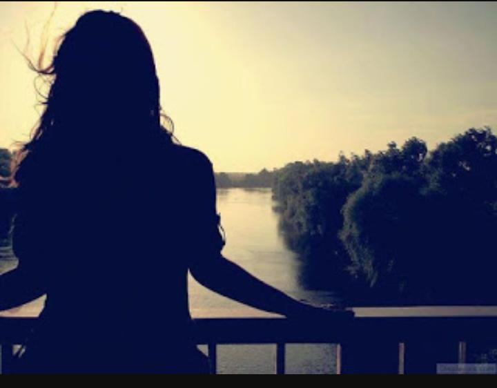 هناك يوم يمر على الإنسان كأنه سنة وهناك يوم يمر على الإنسان كأنه ساعة كلاهما يوم ، ولكن بمشاعر مختلفة ! .