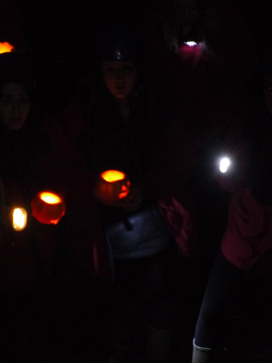 BkeenUk's tweet image. Great teamwork, problem solving &amp;amp; commitment by the Leeds Beckett Early Childhood Education QTS (2+2) students on the Halloween residential