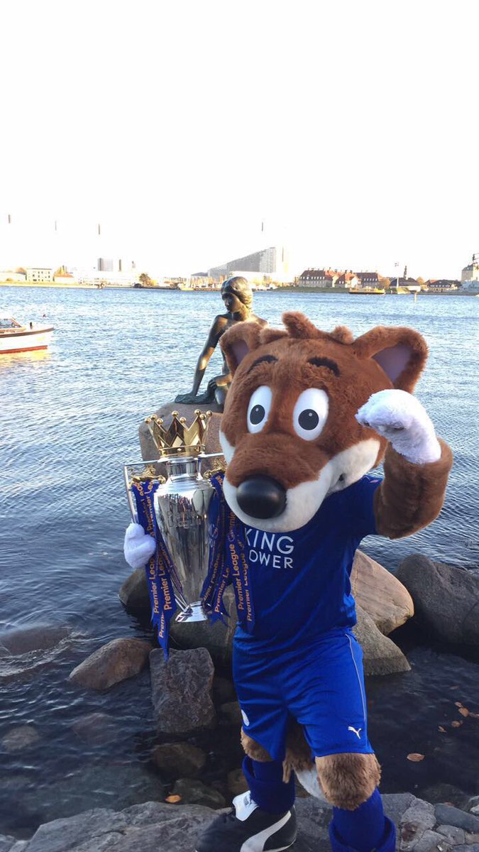 sboydiam's tweet photo. @GaryLineker bumped into your mate in Copenhagen #foxes #lcfc https://t.co/tiebBBBvaX