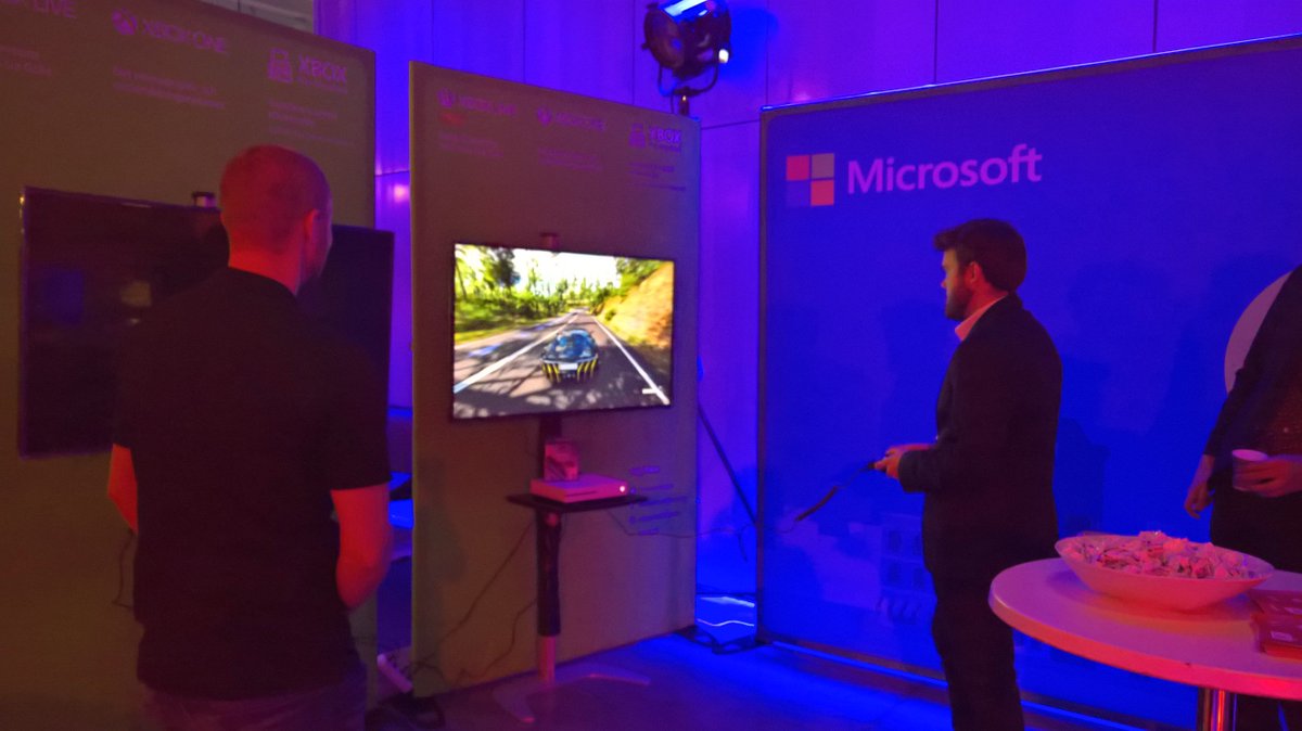 tillamatilda's tweet photo. @MicrosoftSE is ready to mingle at #anderswall. Will you be there? @uppsalauni #microsoftimagine @xboxse #office365 https://t.co/4K7yyuuMRn